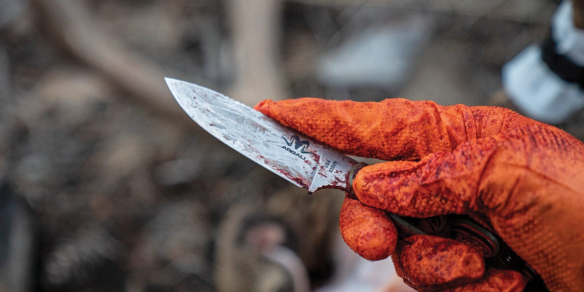 Argali Serac: An ideal lightweight backcountry knife